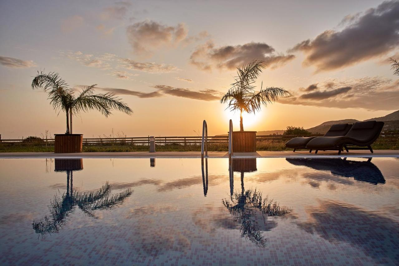 Saint Nicholas Villas Skala  外观 照片